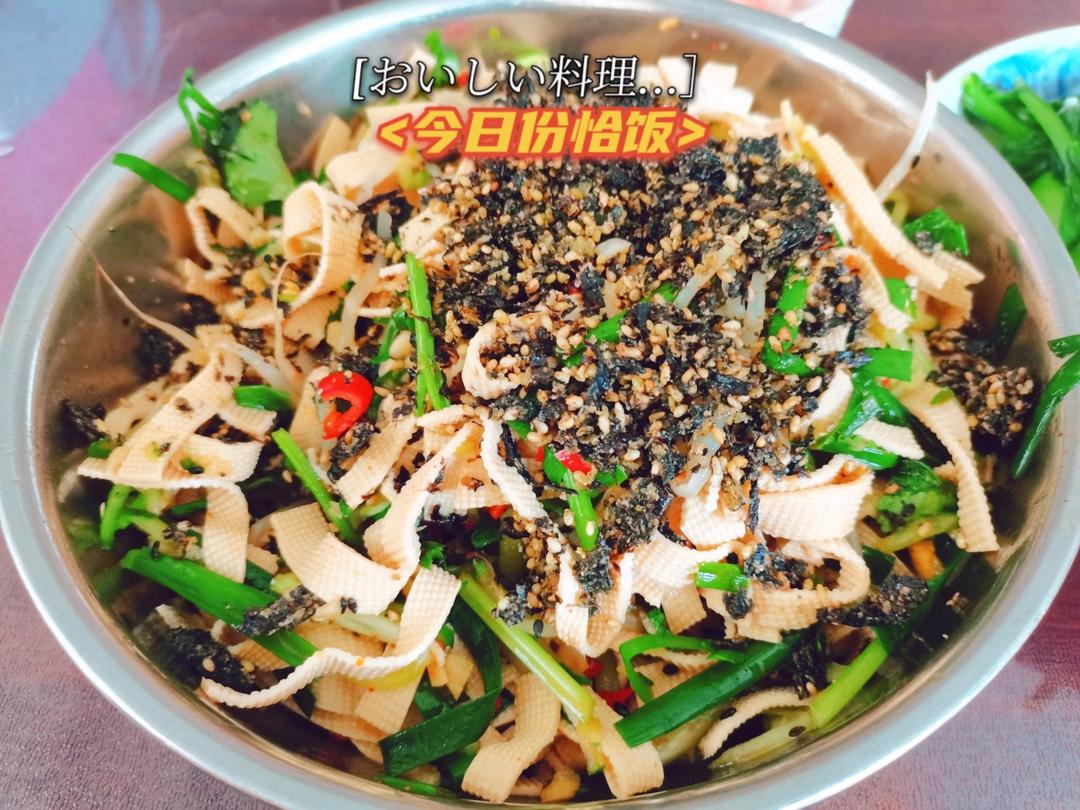 开胃爽口的凉拌豆腐丝