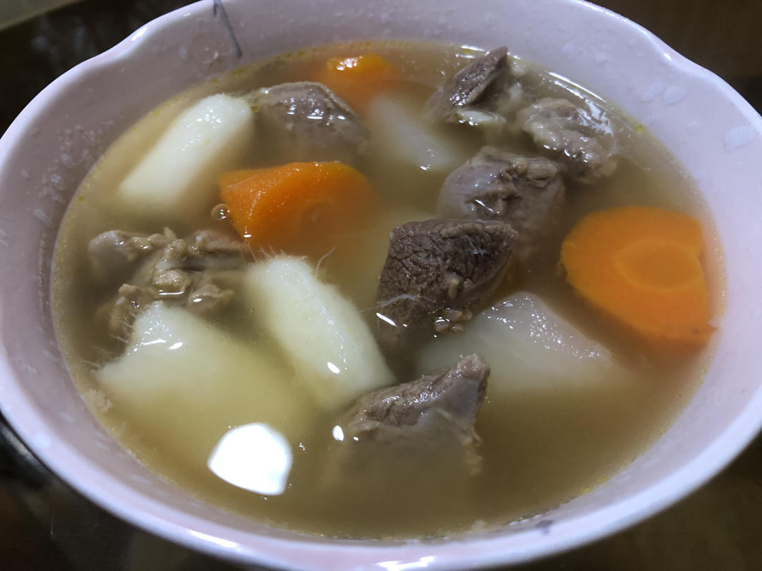 山药胡萝卜炖羊腿