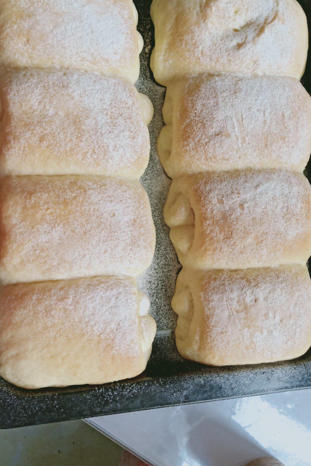 软到不知所措的牛奶卷