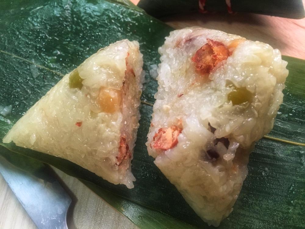 清新甜蜜的彩色蜜豆粽子