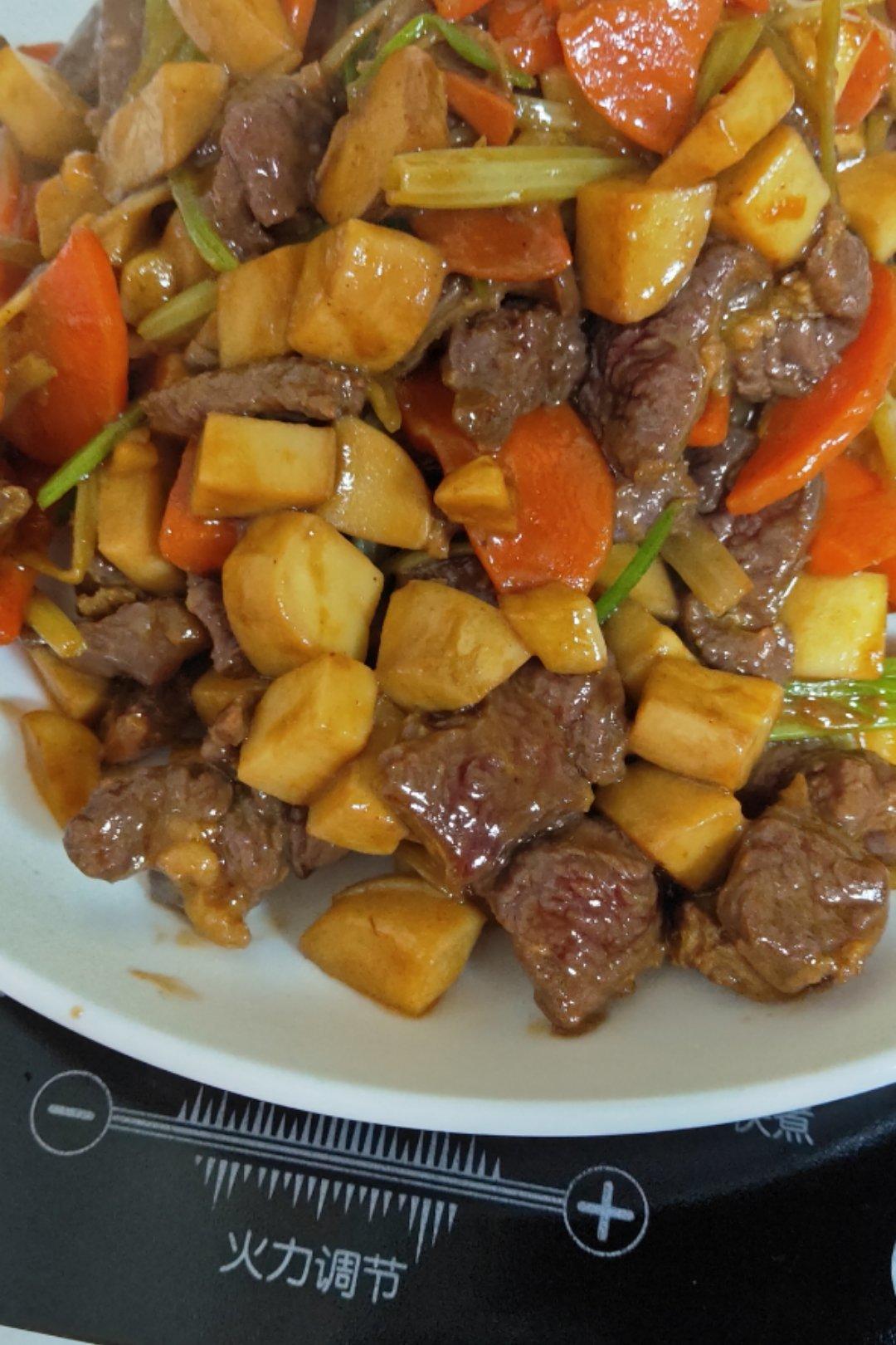 黑椒杏鲍菇牛肉粒