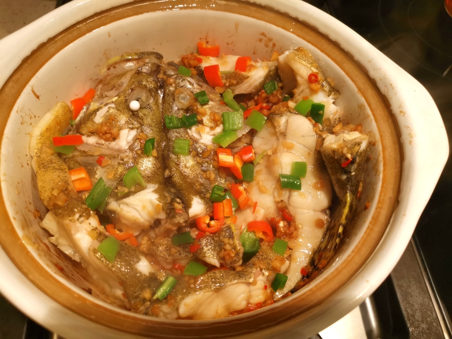 砂锅焗蒜香桂鱼（超级下饭）的做法 步骤10