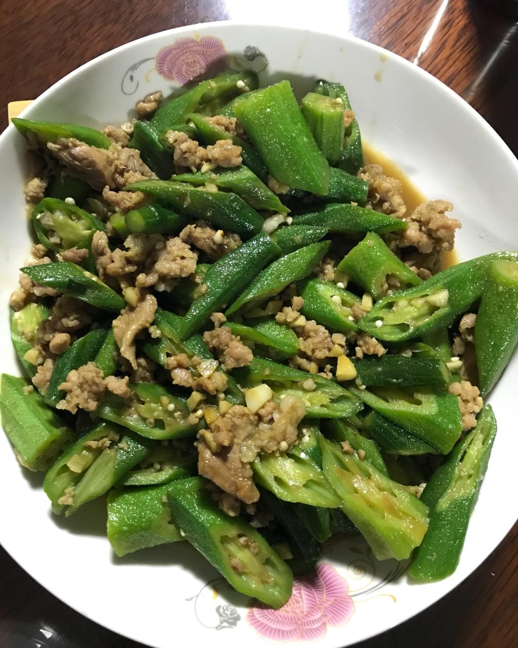 秋葵炒肉