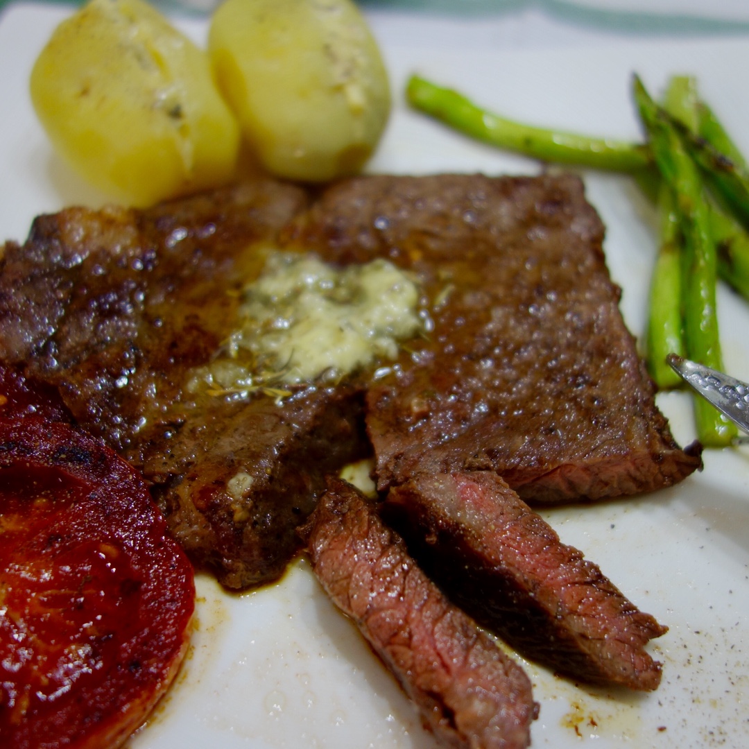 【曼食慢语】西冷牛排配香草黄油