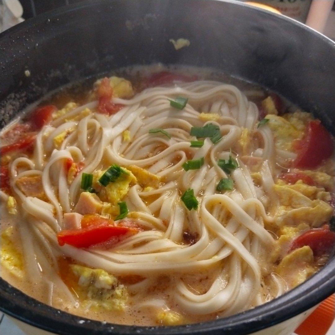 恨不得抱着锅舔的番茄鸡蛋面