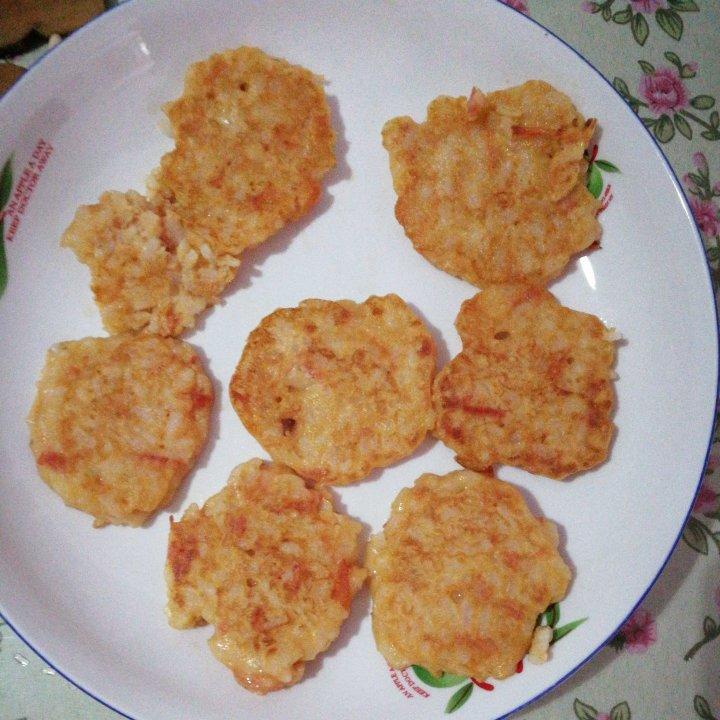 宝宝辅食：好吃有营养的番茄奶酪米饼
