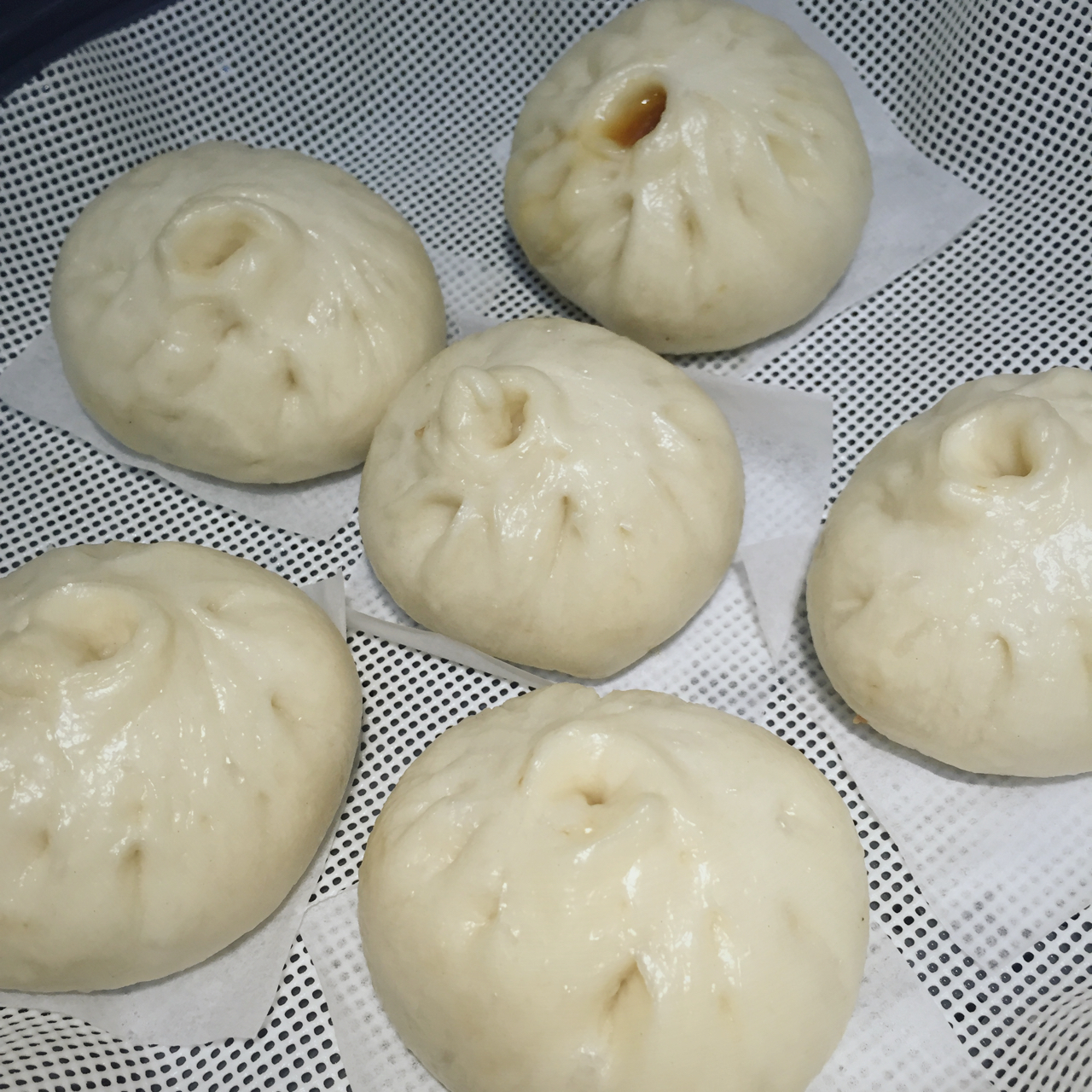 详解鲜肉大包做法。