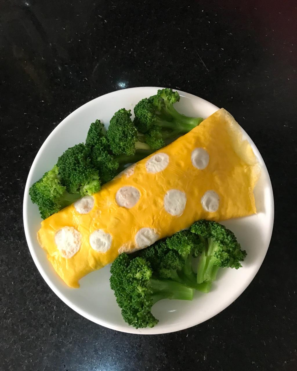 波点蛋包饭
