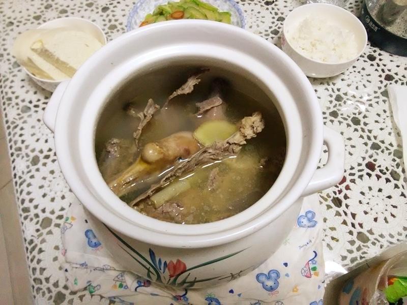 整鹅的朴素做法——砂锅鹅肉煲的做法