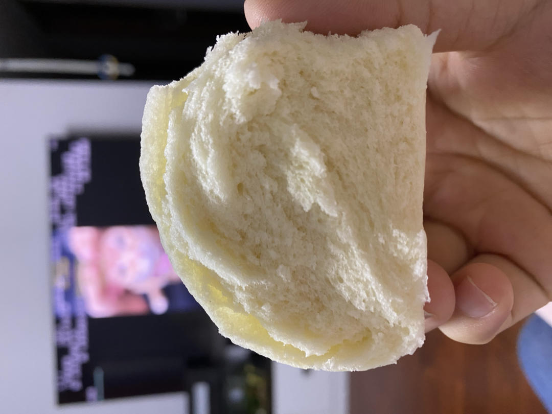 一发奶香小馒头，口感特别好！