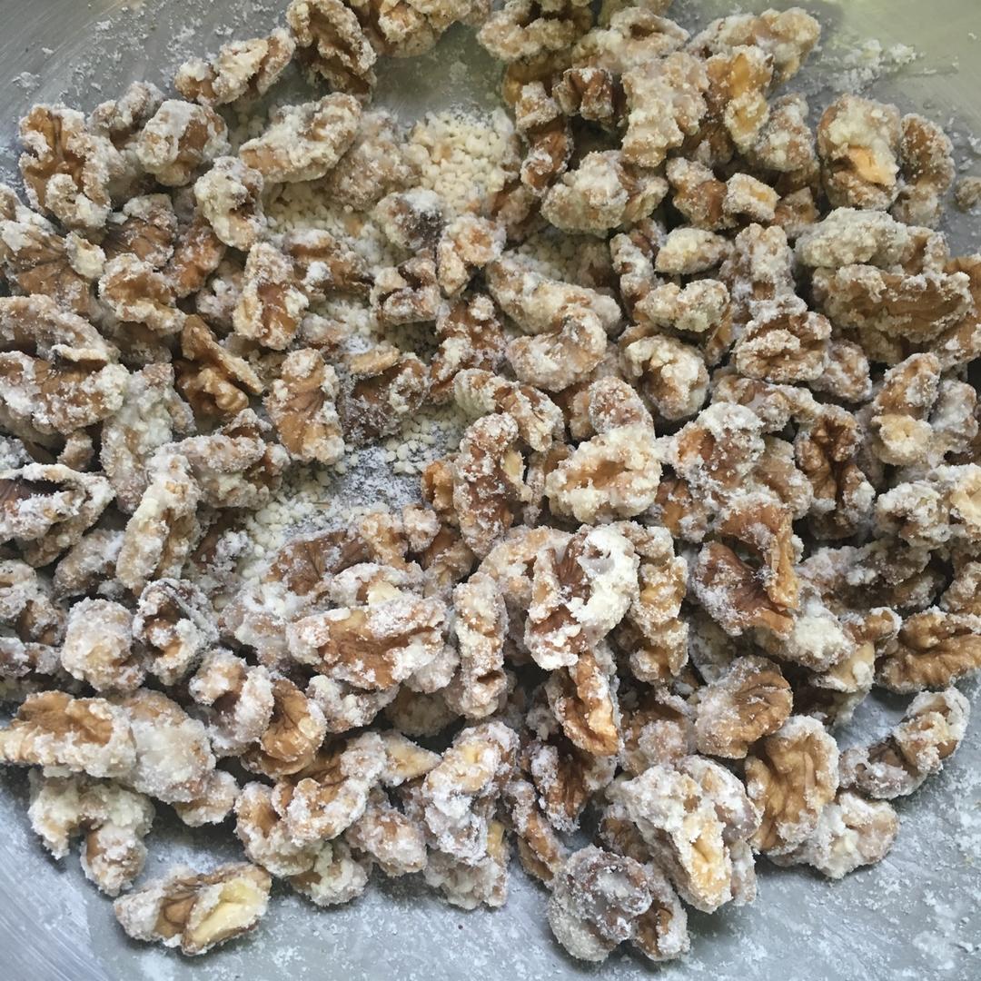 烤箱版蜂蜜冰糖琥珀核桃仁