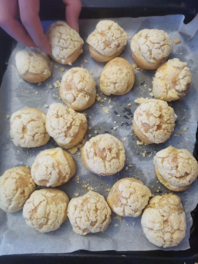 十分美味的酥皮泡芙