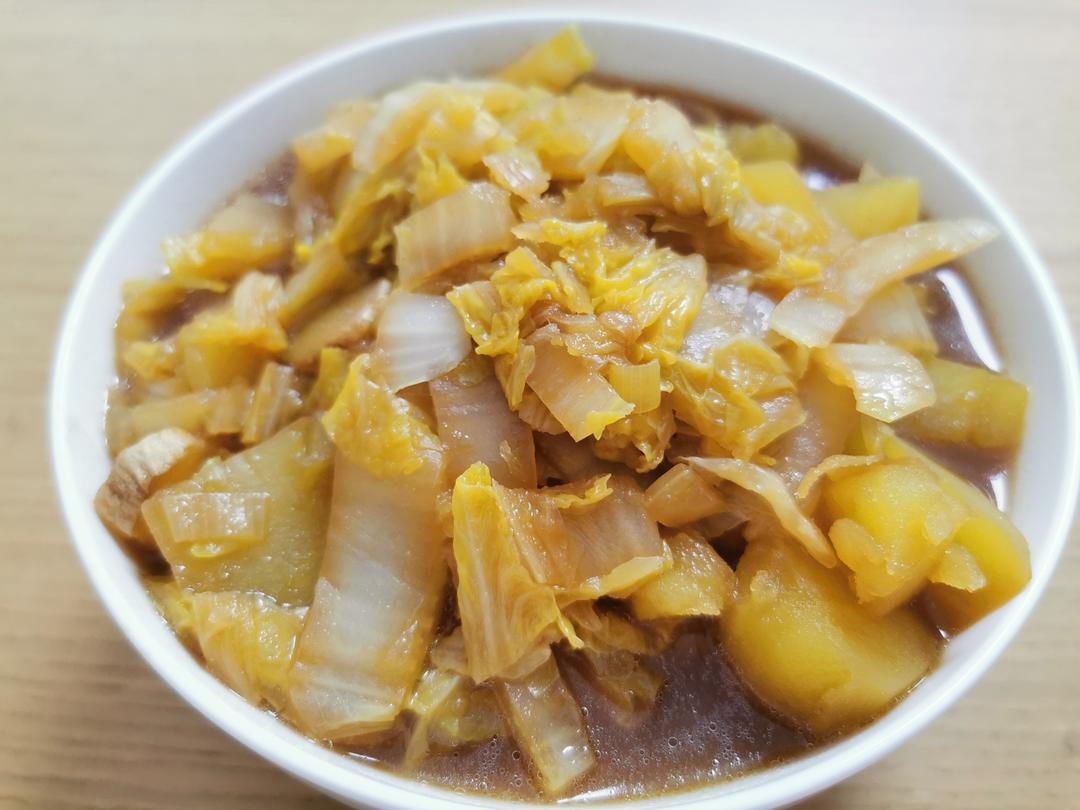 东北大白菜炖土豆