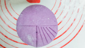 紫薯贝壳馒头的做法 步骤6