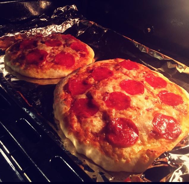 意大利腊肠Pizza的做法