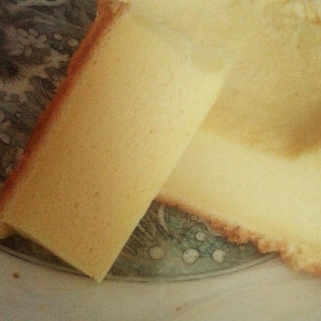 消耗淡奶油之作——淡奶油小蛋糕