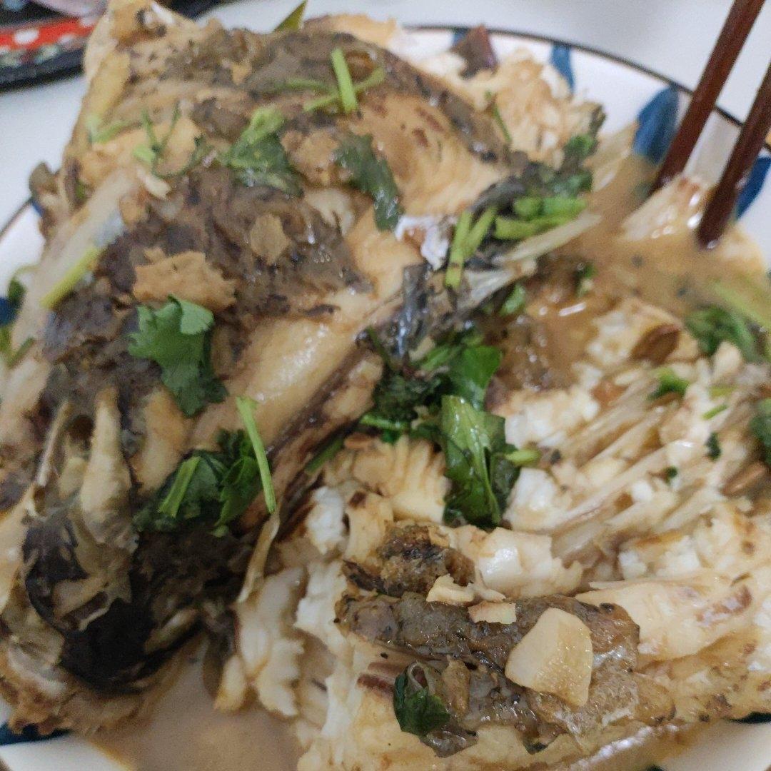 红烧罗非鱼（附鱼皮不破方法）