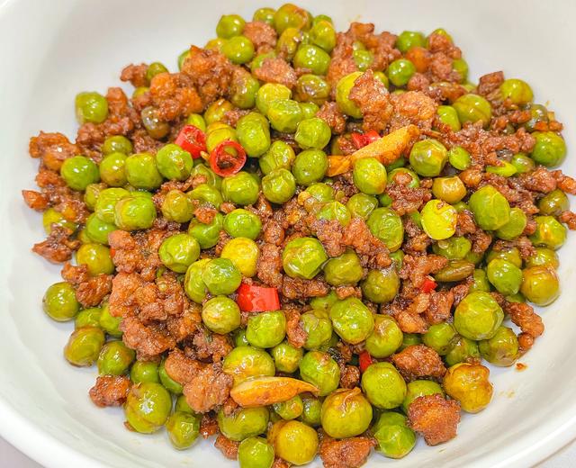 下饭神器:雪豆肉末的做法