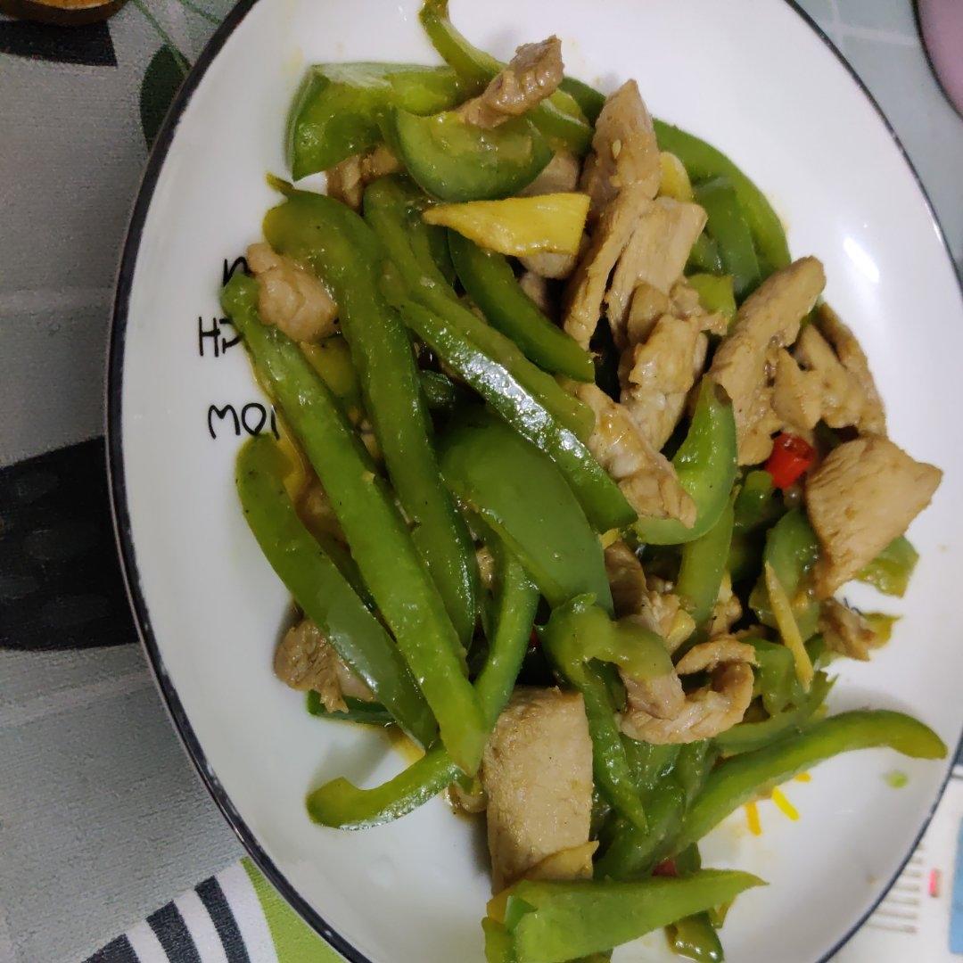 家常菜青椒炒肉