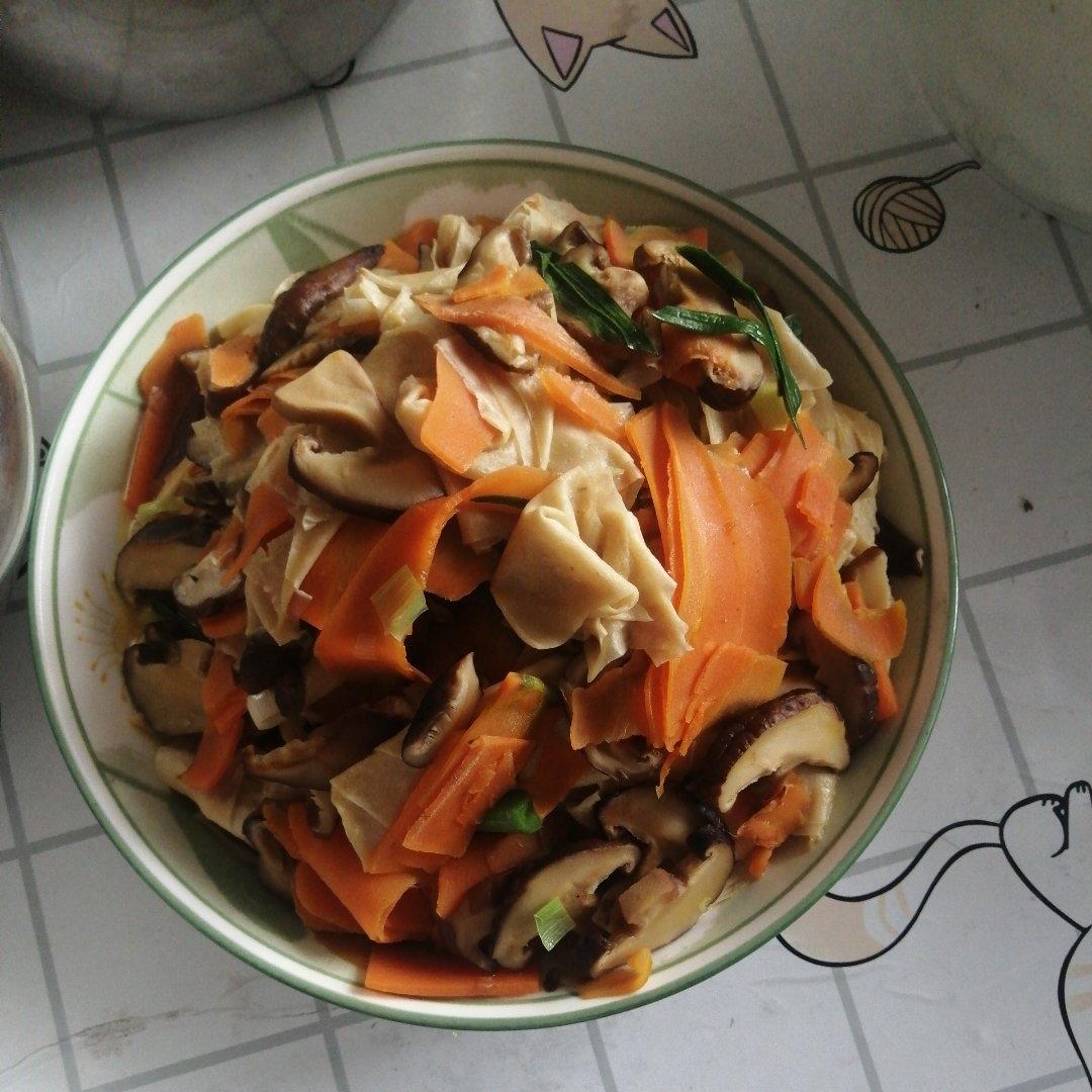 随便炒都很美的豆腐皮