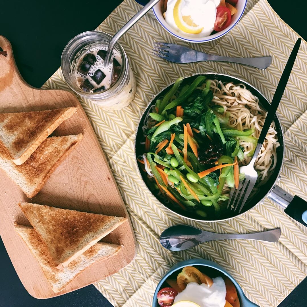 老上海冷面—先蒸后煮儿时风味的冷面