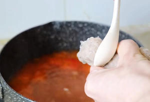 鲜香还能掉秤的番茄金针菇虾滑汤‼️让我康康谁还没学起来👀的做法 步骤9