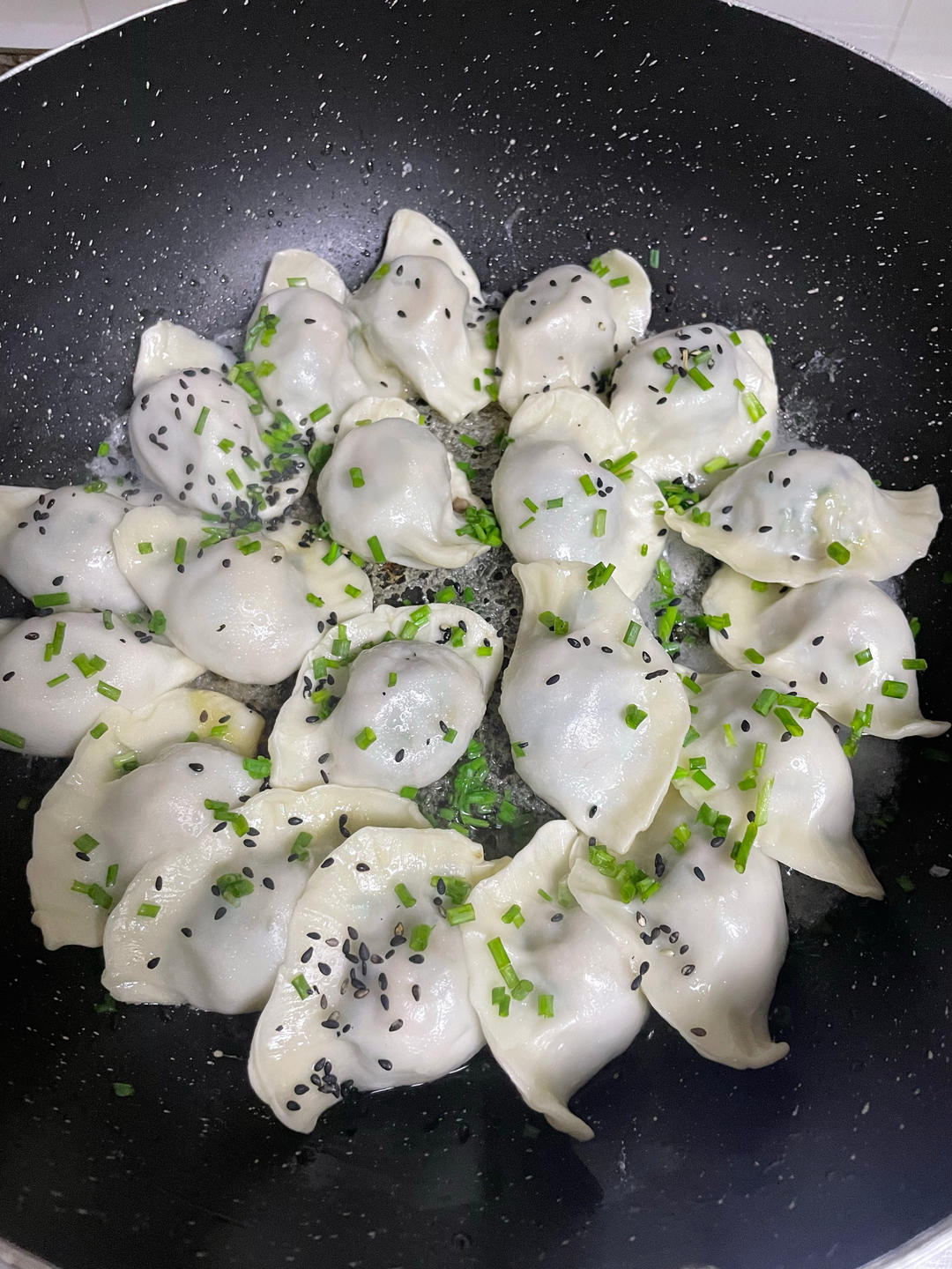 锅贴（冷冻饺子版）
