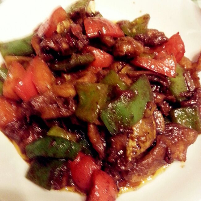 酱烧黑椒骨肉相连