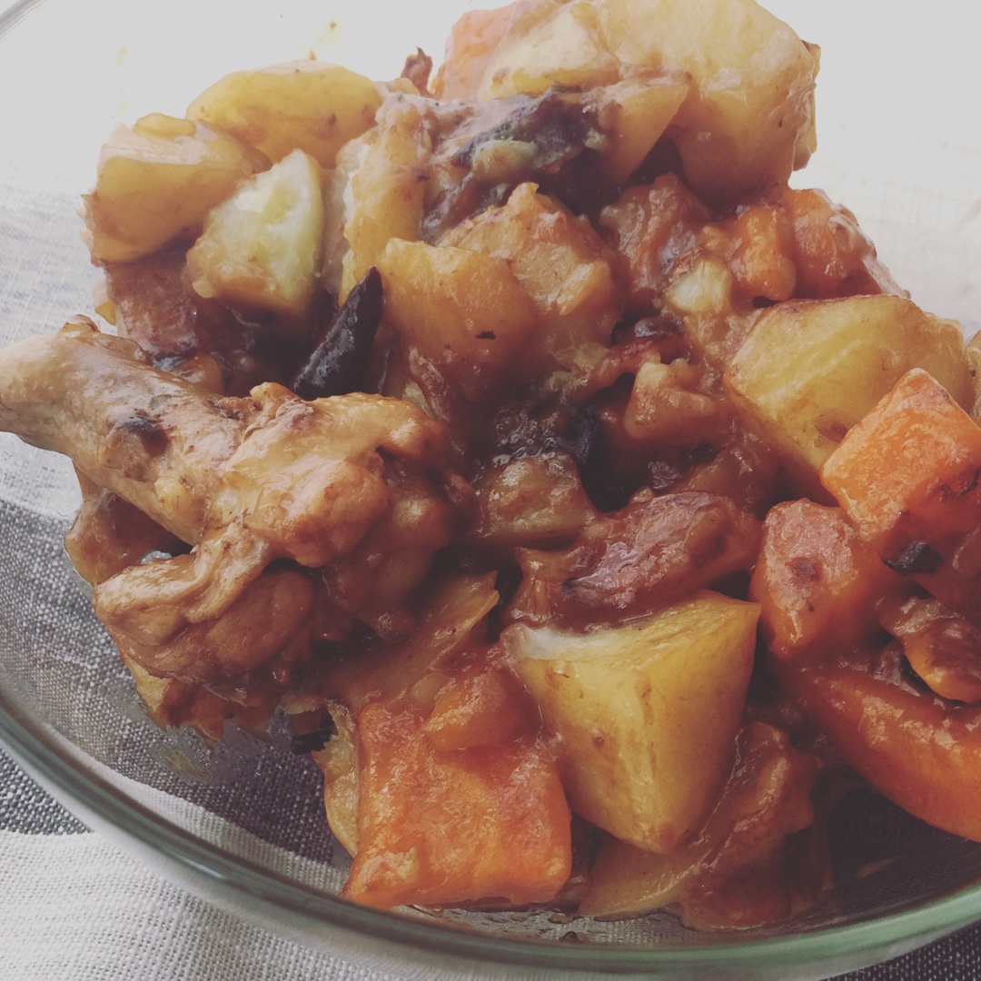 红烧土豆炖鸡腿