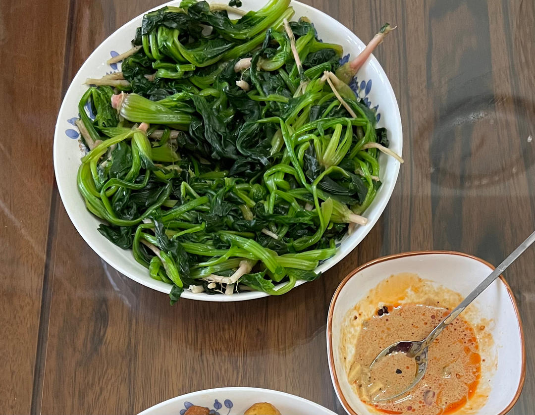 麻酱多多的凉拌菠菜-超快手