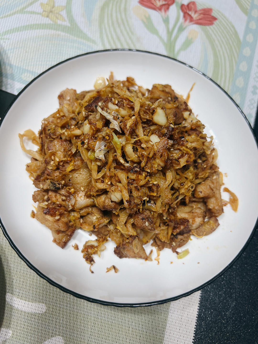 干巴的酸菜五花肉