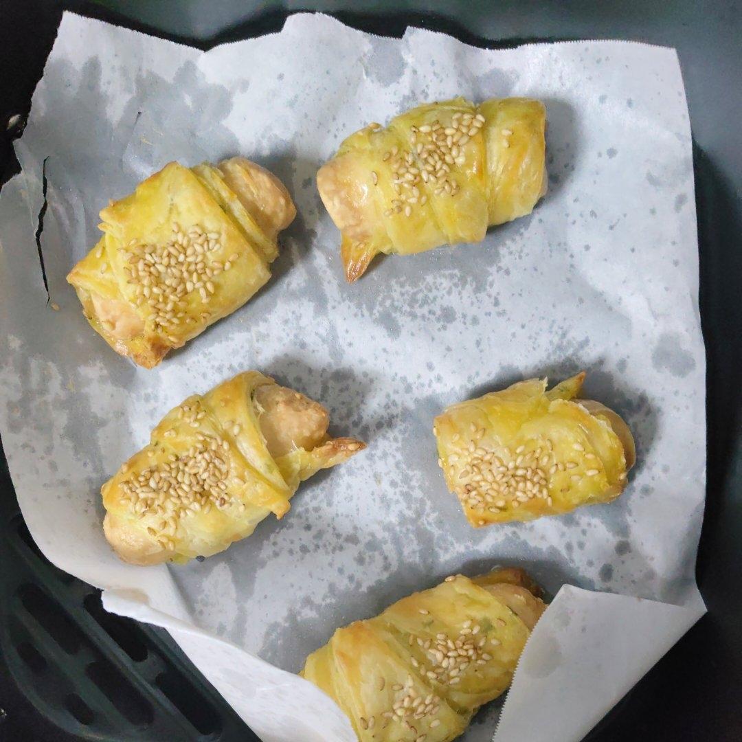 万能的手抓饼～孩子都能做的火腿可颂