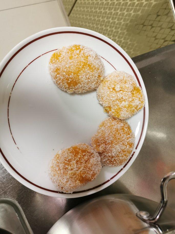 椰香南瓜糯米糍