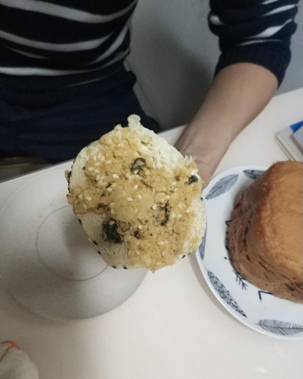 肉松面包