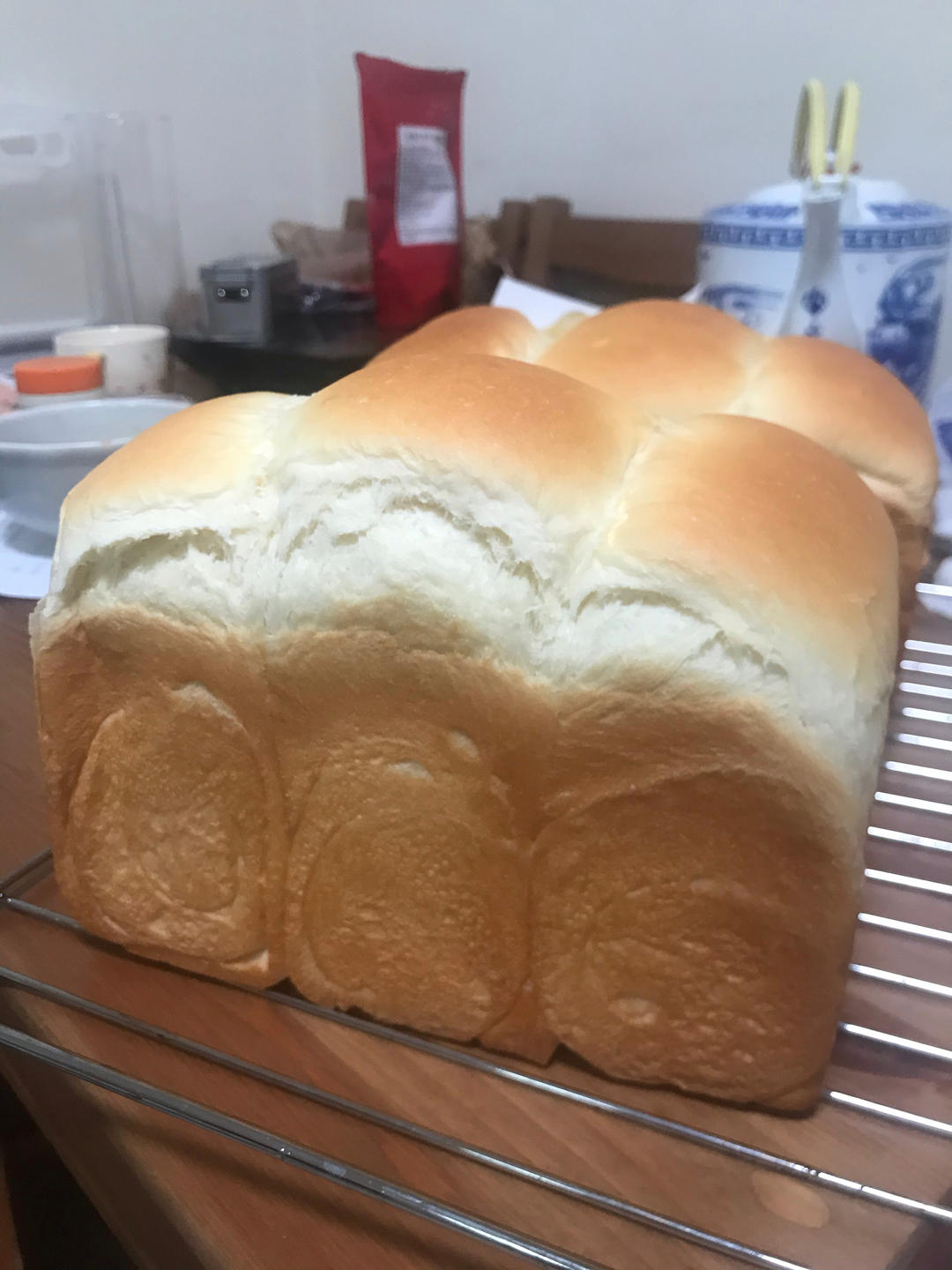 奶香纯粹的重料淡奶油吐司