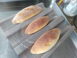 【美食简记】
好吃又简单百搭的面包配方的做法 步骤10