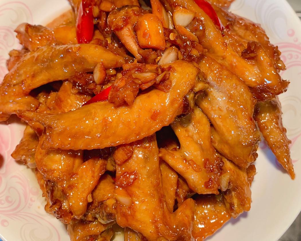 油焖鸡翅尖