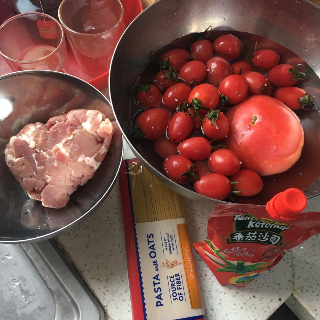 （完胜必胜客的）番茄肉酱意大利面～