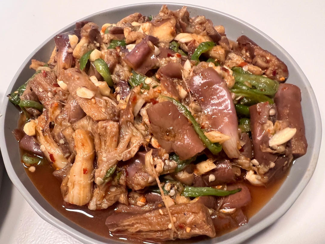 烧椒茄子（川菜烧椒汁制作）