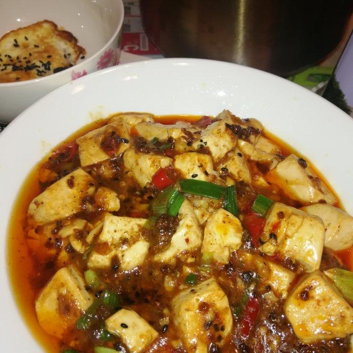 厨师长教你：“麻婆豆腐”的正宗做法，麻香味十足