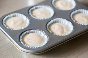 木糖醇斑斓奶油Cupcakes杯子蛋糕C94的做法 步骤8