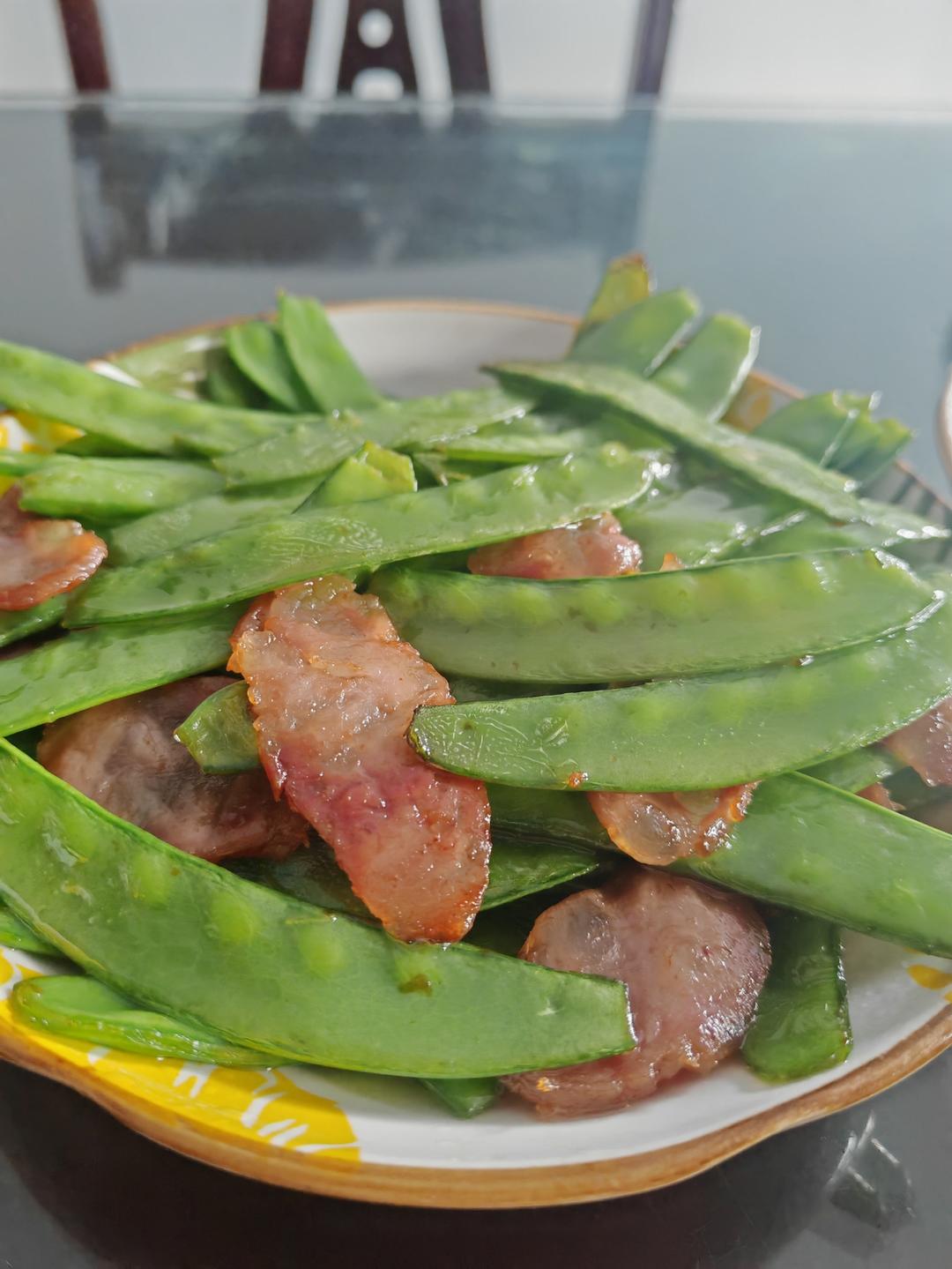 ㊙️腊味‼️荷兰豆炒腊鸭腿‼️越嚼越香
