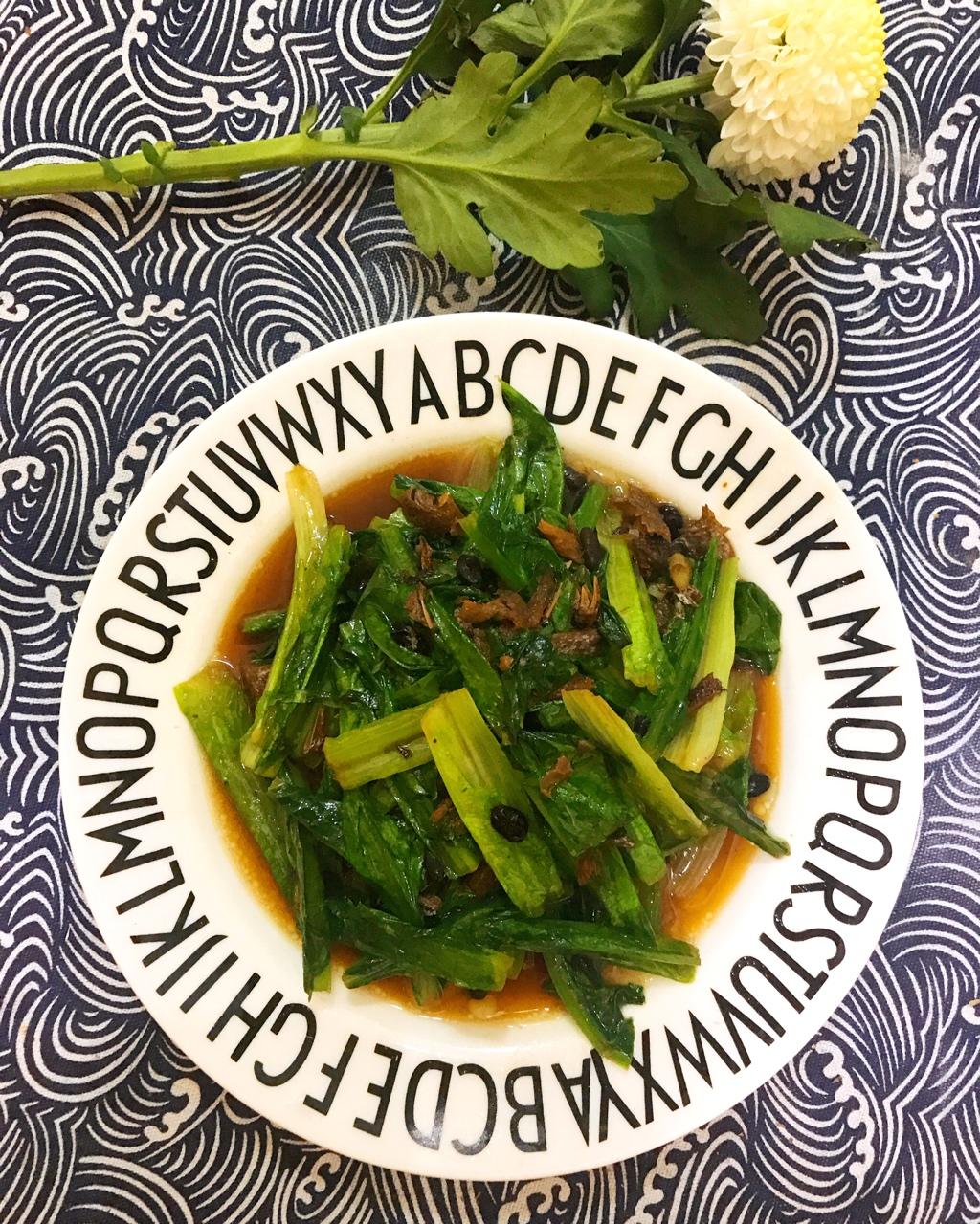 豆豉鲮鱼油麦菜