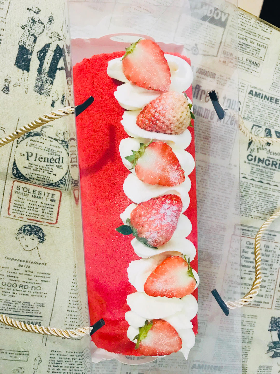 红丝绒蛋糕卷（红丝绒香精版！毛巾面也很重要）