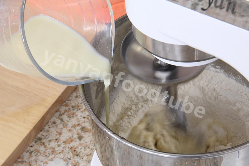 纯奶手撕吐司的做法 步骤1