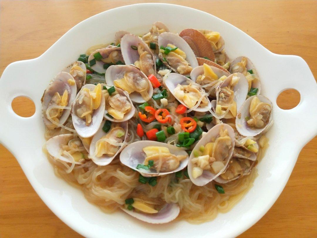 鲜到爆的花甲粉丝煲