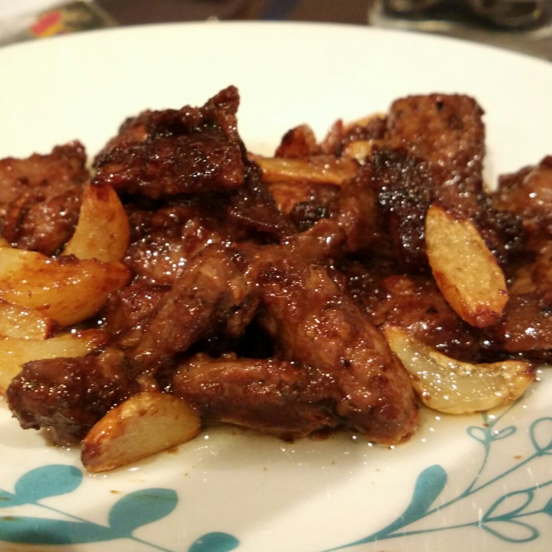 黑蒜子牛肉粒