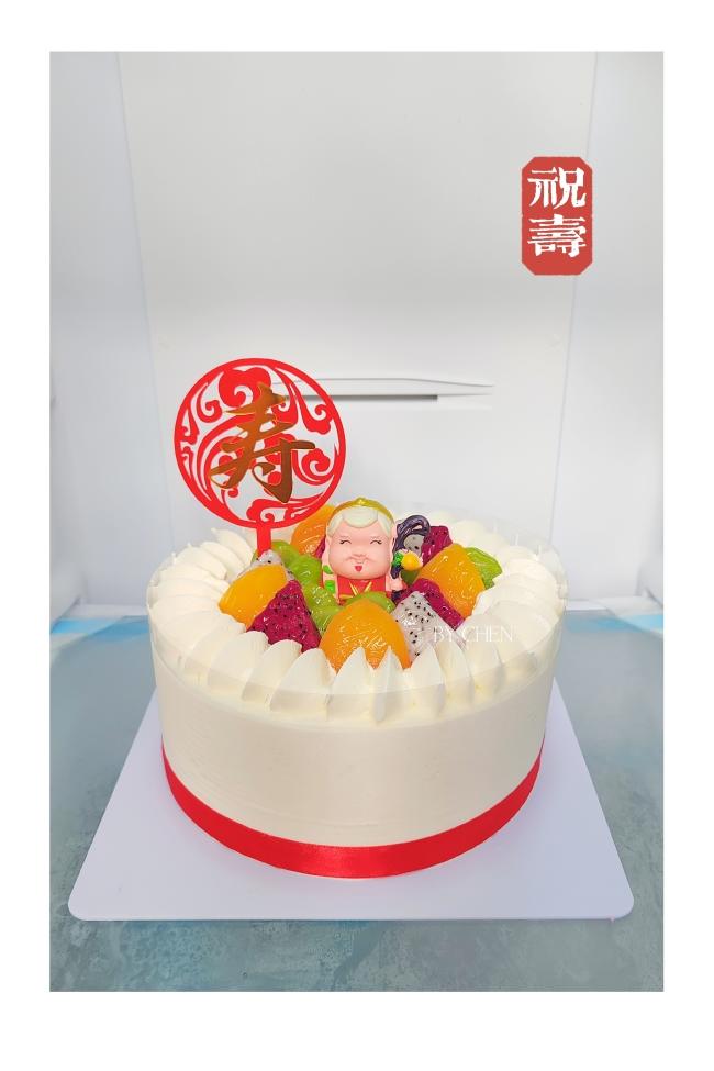 新手必成8寸生日蛋糕（详细多图干货经验分享，解决戚风蛋糕塌陷，奶油饰面涂不好，烤箱温度不好掌握等各种问题）