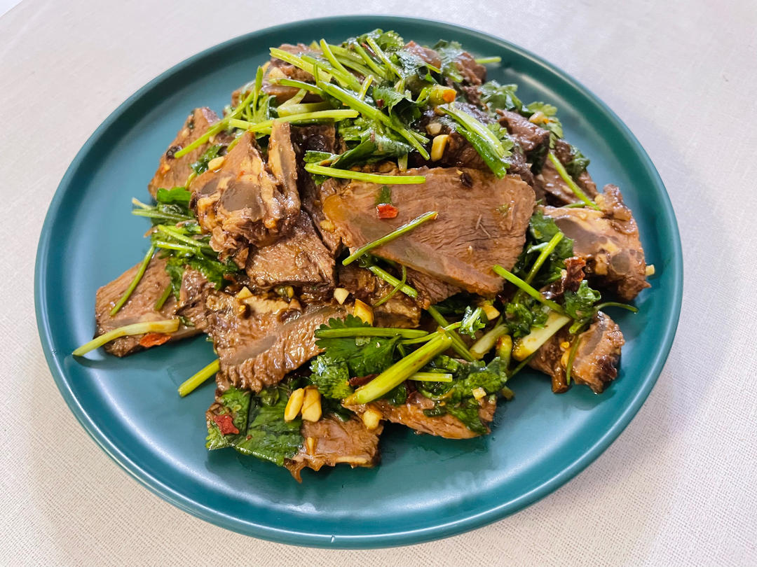 卤牛肉