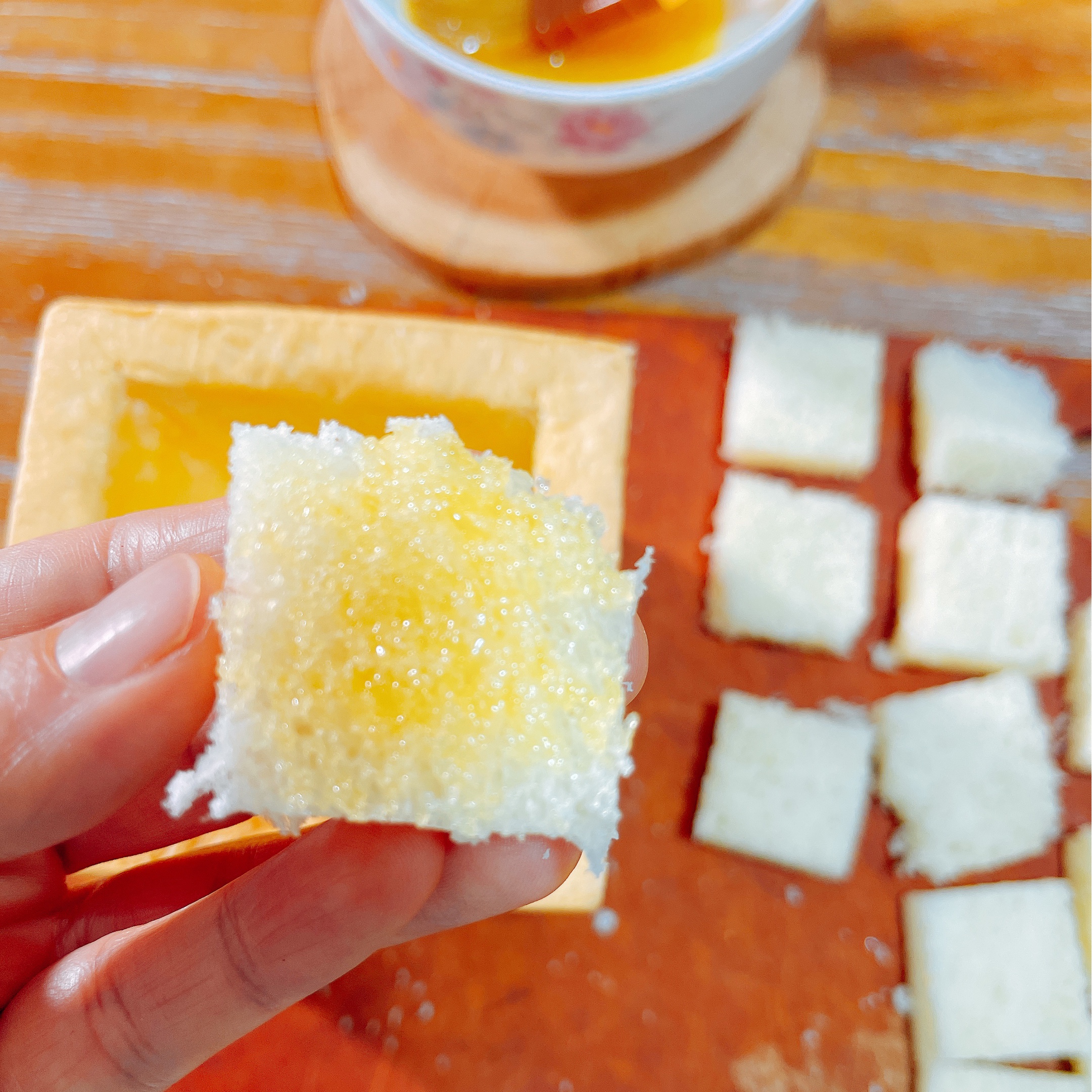 【樉樉的小厨房】复刻港式蜂蜜黄油厚多士 冰激凌吐司盒子的做法 步骤8